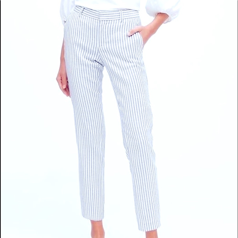 Banana republic seer sucker Avery straight slim pants size 4
